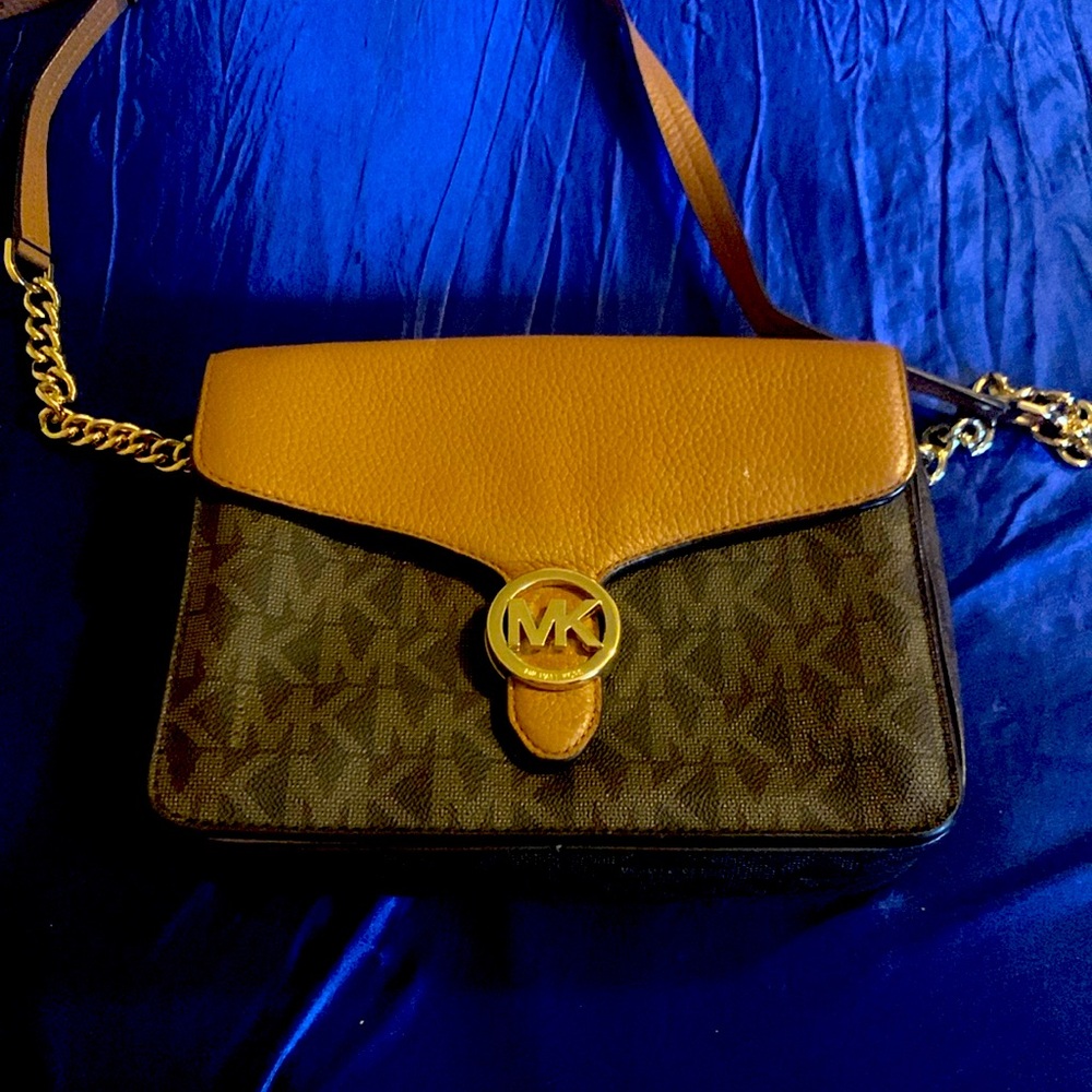 MK purse